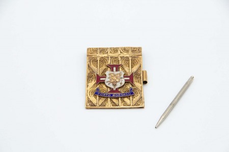 Porta blocos de prata dourada em malha filigrana